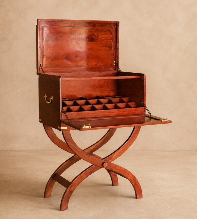 Luxury Hemingway Field Bar made from solid Zambezi teak