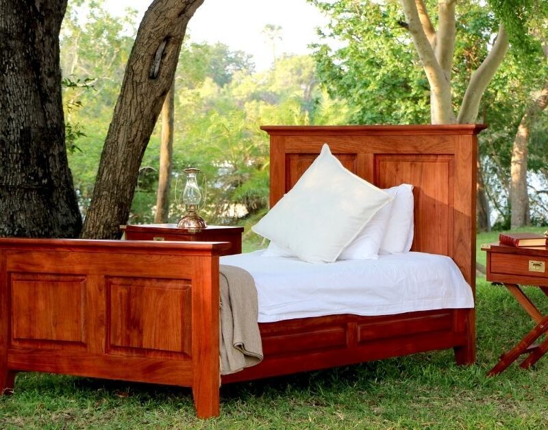 Single Bwindi Bed in Teak