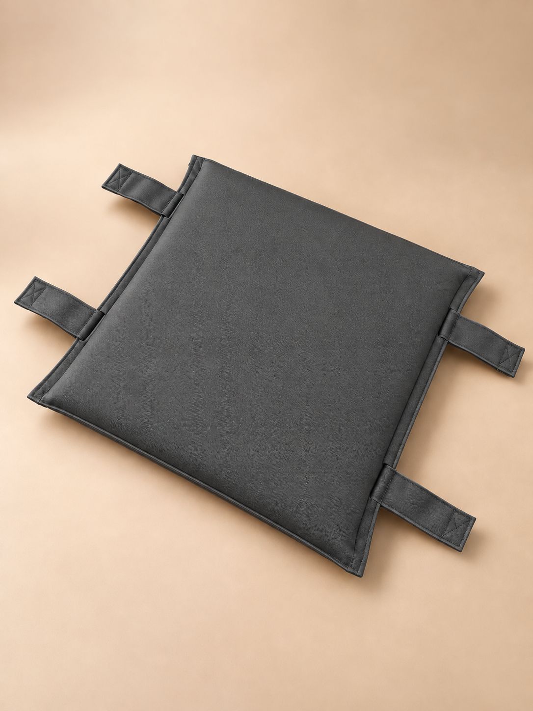 DC Cushion Autocanvas Grey